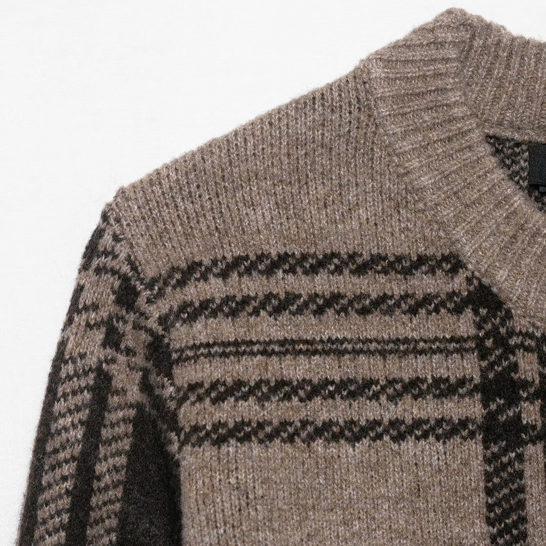 Plaid knit jacket for women with buttonhole and round collar Lune London