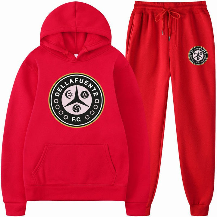 Women’s sweatshirt and jogging pants set with sporty club motif Chic & Stil