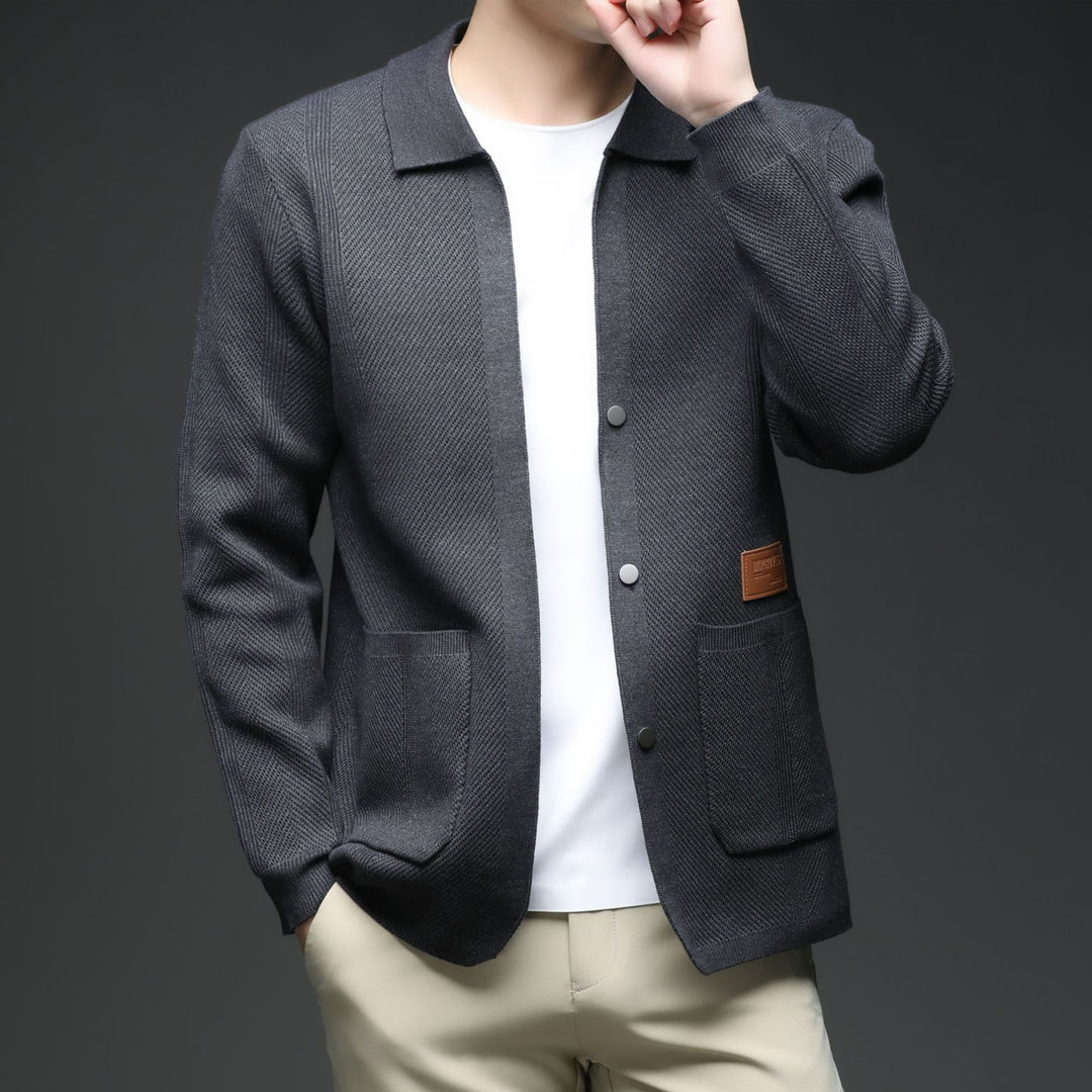 Knitted jacket for men with a casual fit and classic collar Lune London