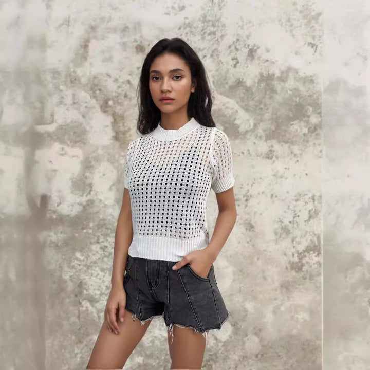 Short sleeve knit top for women with an airy openwork look and a modern collar Lune London