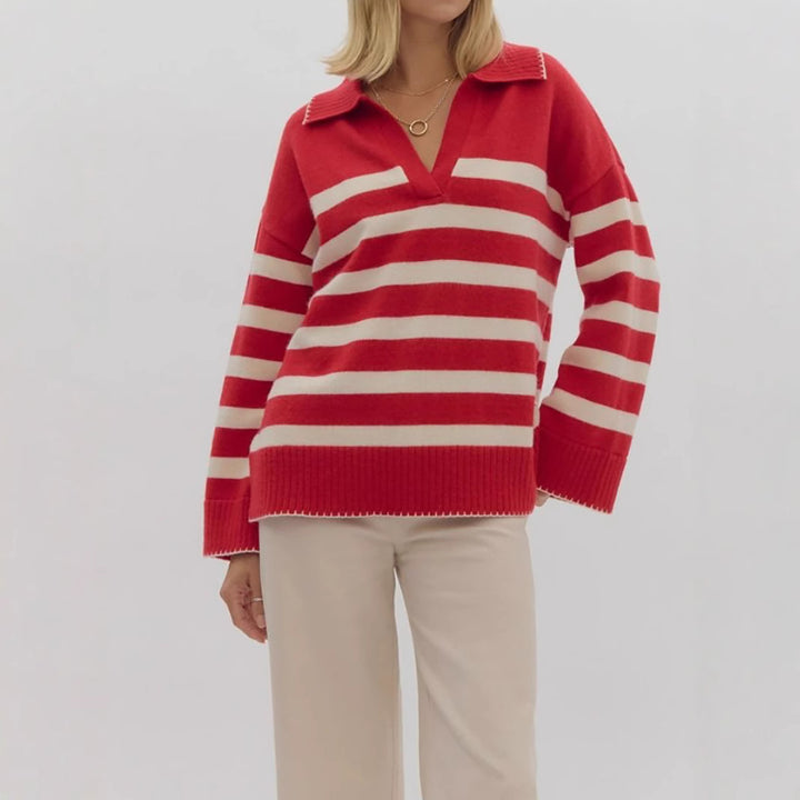 Pull en tricot élégant pour femmes avec décolleté en V et motif à larges rayures Chic & Stil