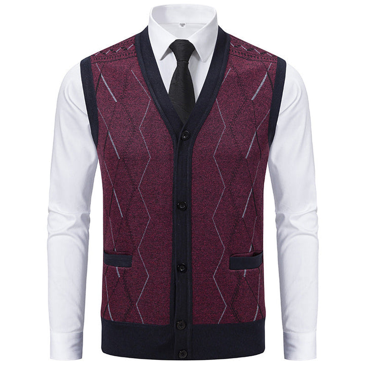 Men's Fashionable Knitted Vest with Sophisticated Patterns and Practical Pockets Lune London