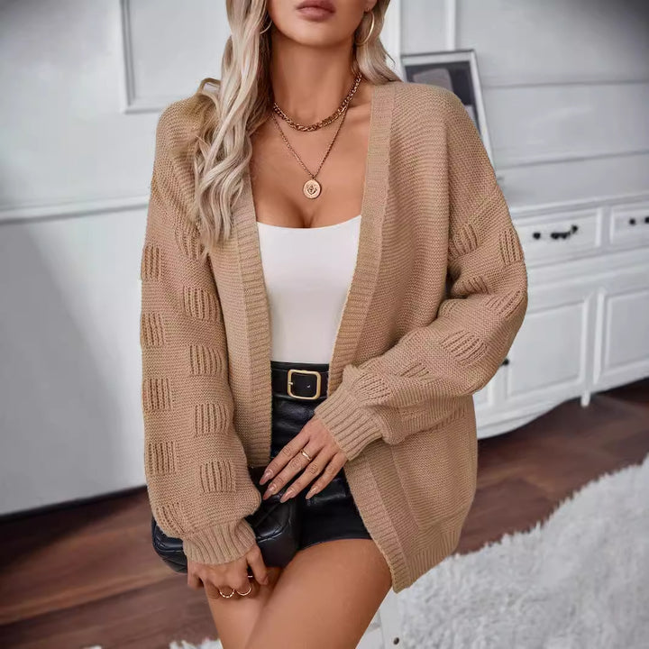 Women’s oversized cardigan with pockets and structured sleeves Lune London