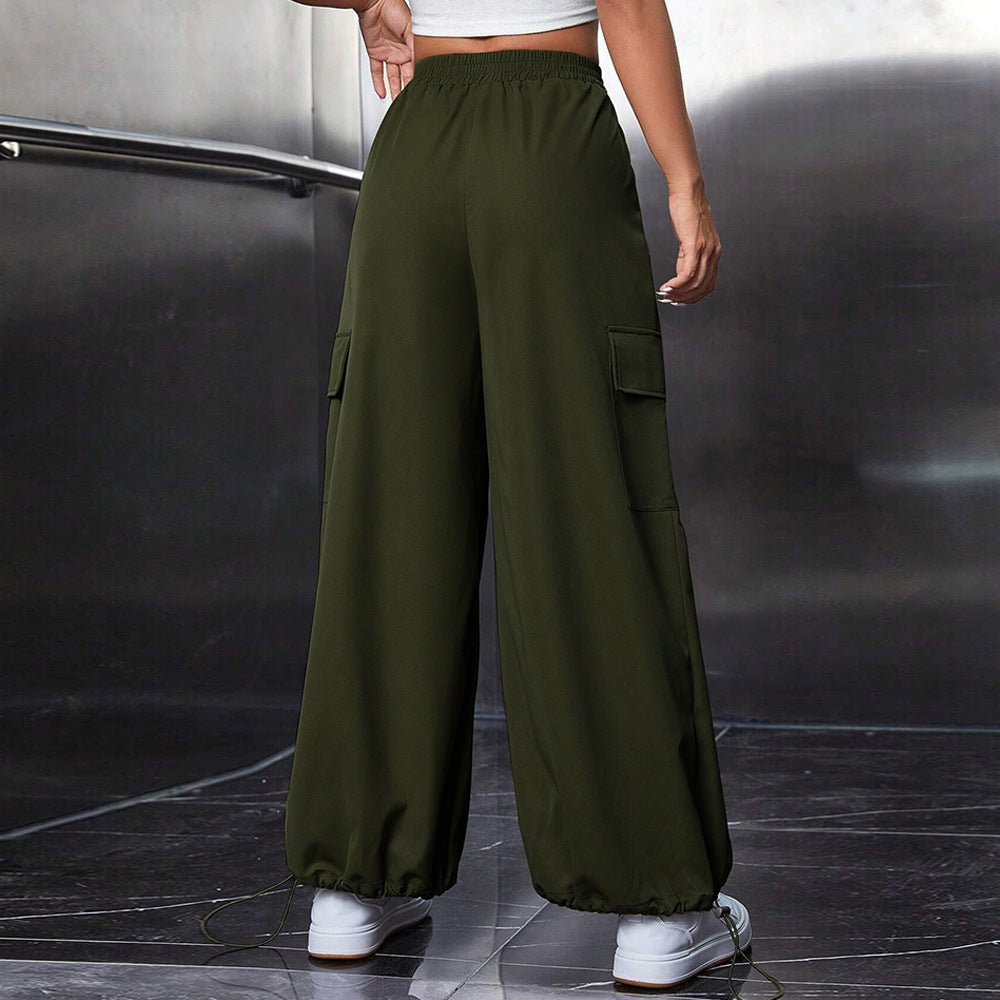 Pantalons cargo pour femmes avec taille élastique et jambes larges Chic & Stil