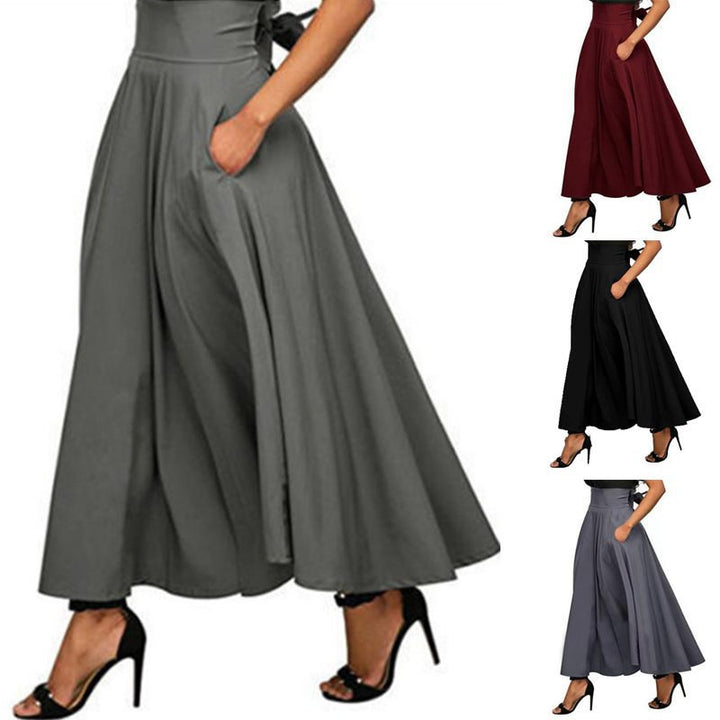 Elegant maxi skirts for ladies with side pockets and flowy cut Lune London