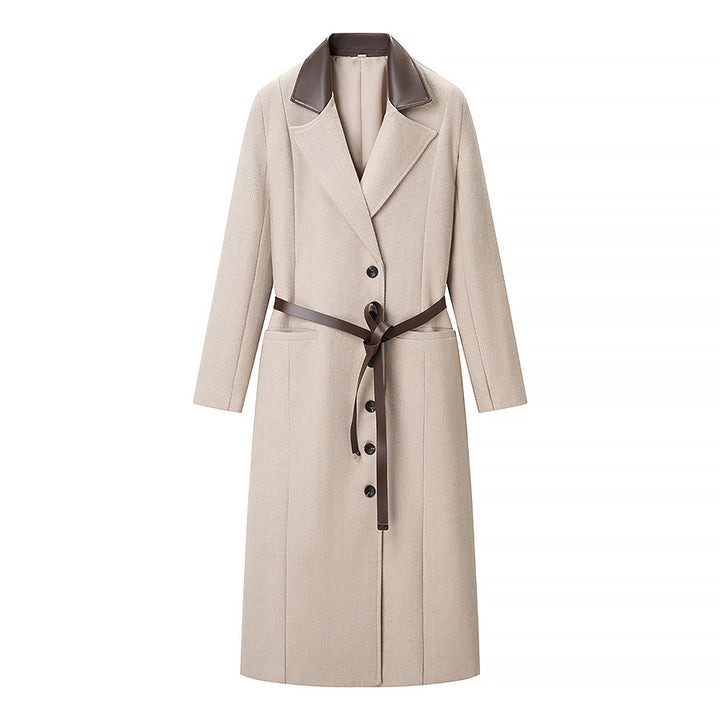 Manteau trench élégant pour femmes avec ceinture et col raffiné Chic & Stil