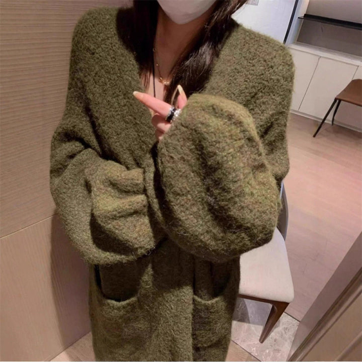 Cardigan Fluffy Femme avec Grandes Poches et Coupe Ample Chic & Stil