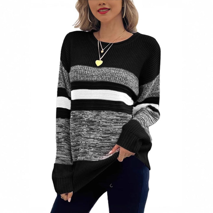 Sweater décontracté pour femmes avec design rayé et coupe ample Chic & Stil