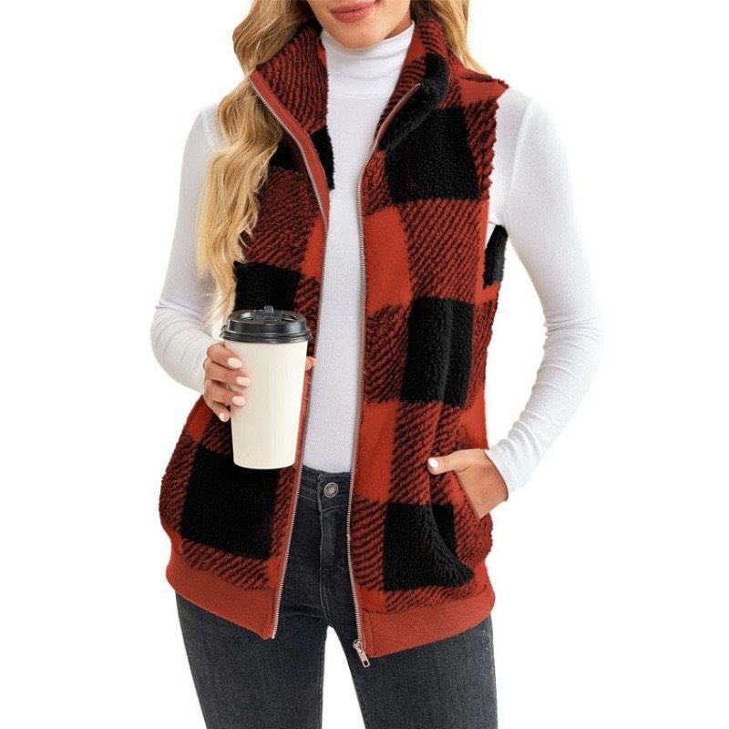 Fleece vest for women with plaid pattern and high-quality zipper Lune London
