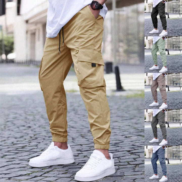 Men's cargo pants with practical side pockets and elastic cuffs Lune London