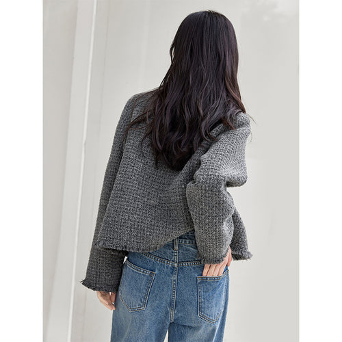 Trendy boucle blazer for women with an elegant cut and chic pockets