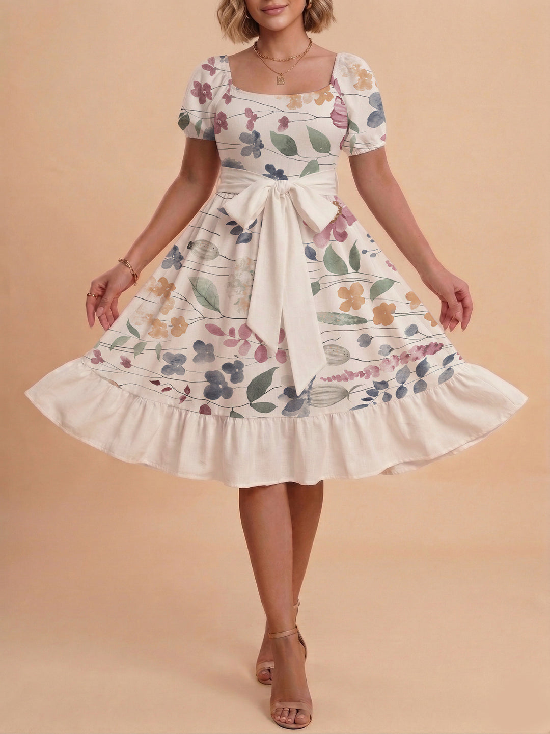 Women's floral dress with adjustable belt and voluminous sleeves Lune London