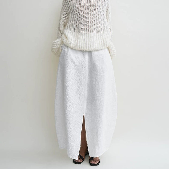 Women's maxi skirt with side slits and large pockets Lune London
