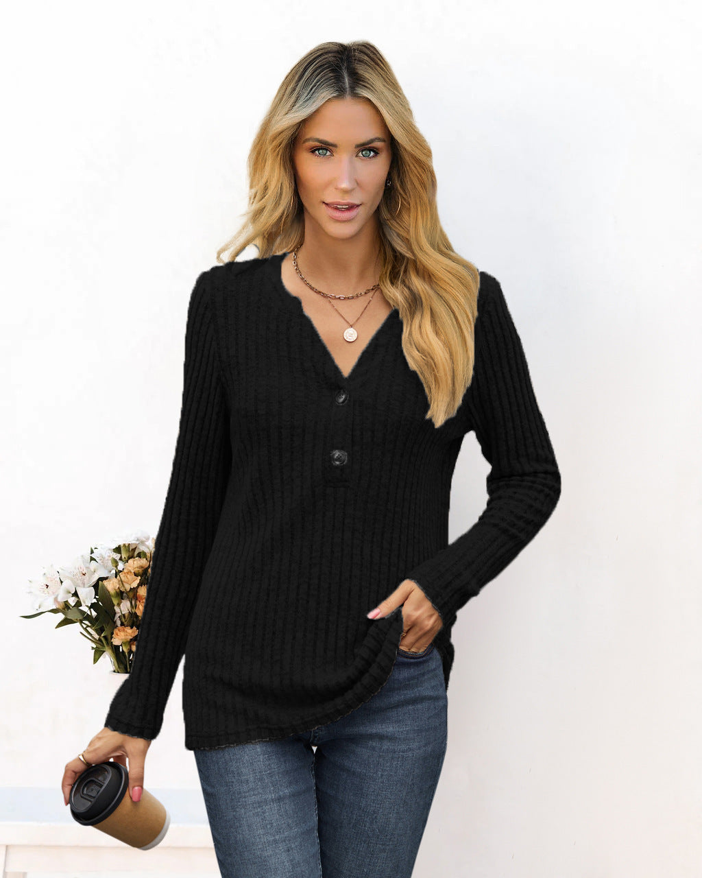 Chunky knit sweater for ladies with V-neck and button details Lune London
