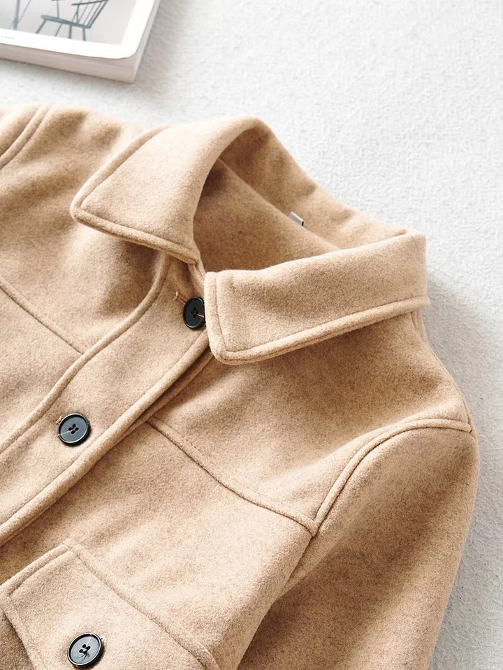 Veste courte de mode femme avec poches pratiques Chic & Stil