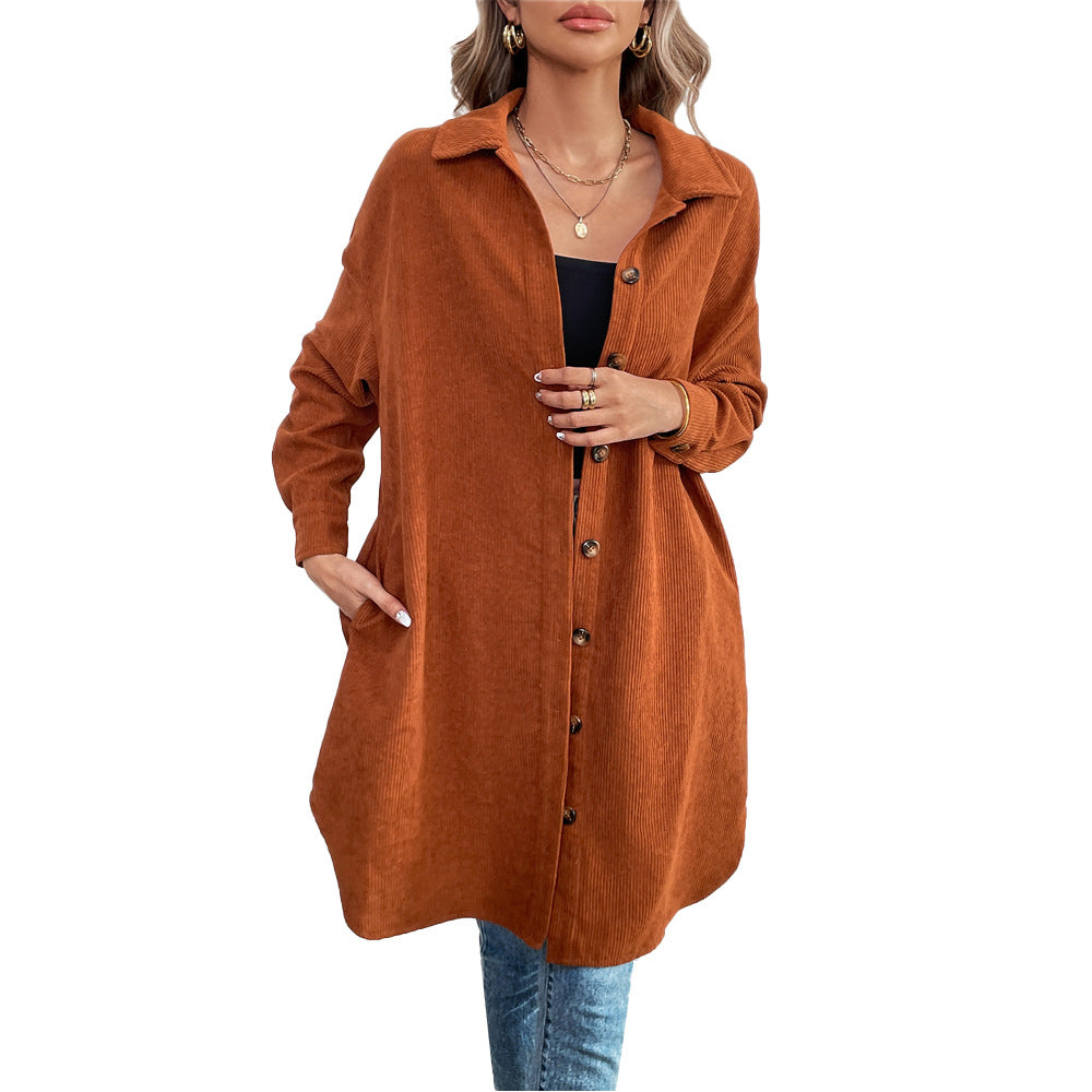 Veste chemise à manches longues pour femmes en corduroy doux avec patte de boutonnage Chic & Stil