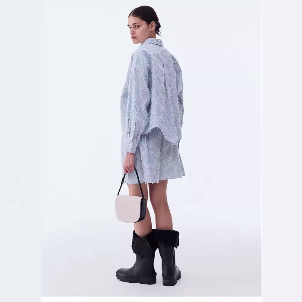 Shorts décontractés pour femmes avec taille élastique et motif slidic Chic & Stil