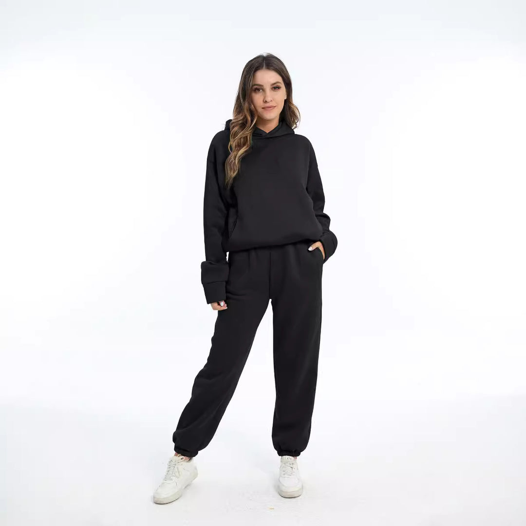 Ladies casual outfit with hood and elastic cuffs Lune London