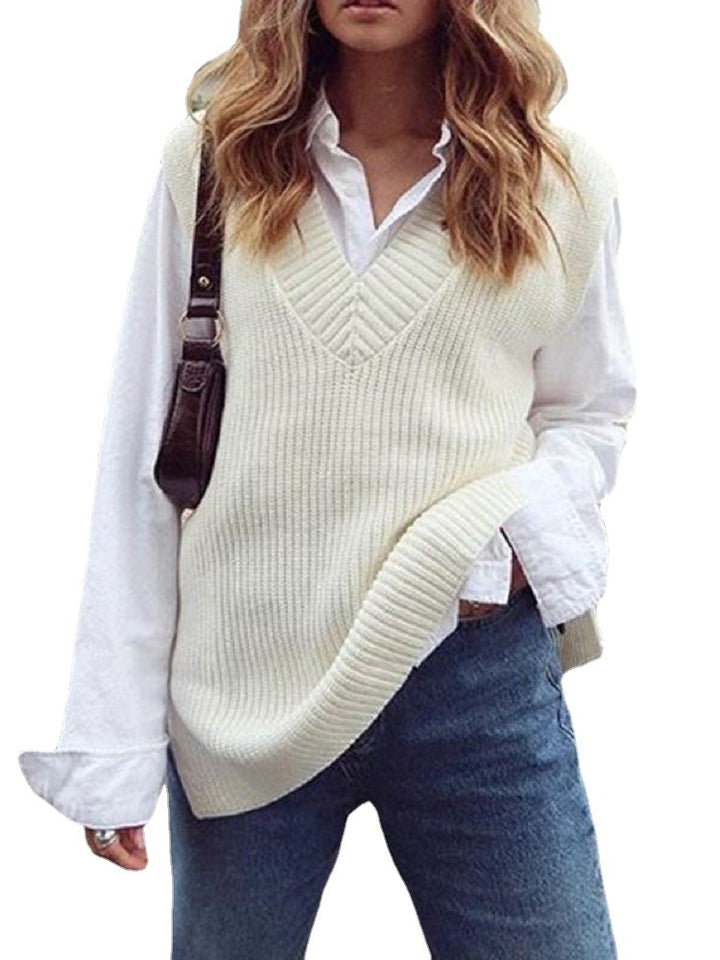 Modern oversized knit cardigan for women with chic V-neck.