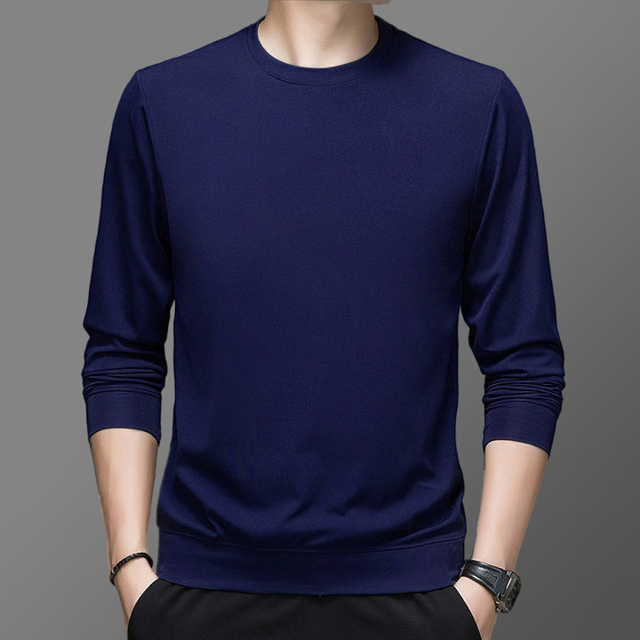 Round pullover for men in high-quality functional material Lune London