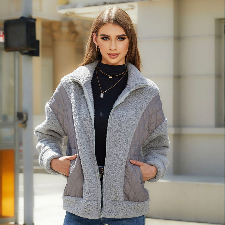 Fleece jacket for women with quilted details and practical pockets Lune London