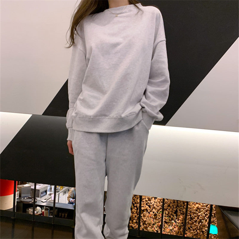 Ensemble de survêtement décontracté pour femme avec hoodie tendance et pantalon de jogging confortable Chic & Stil