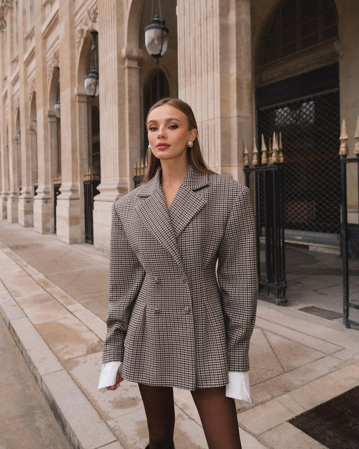 Veste à carreaux surdimensionnée pour femmes avec fermeture à double boutonnage Chic & Stil