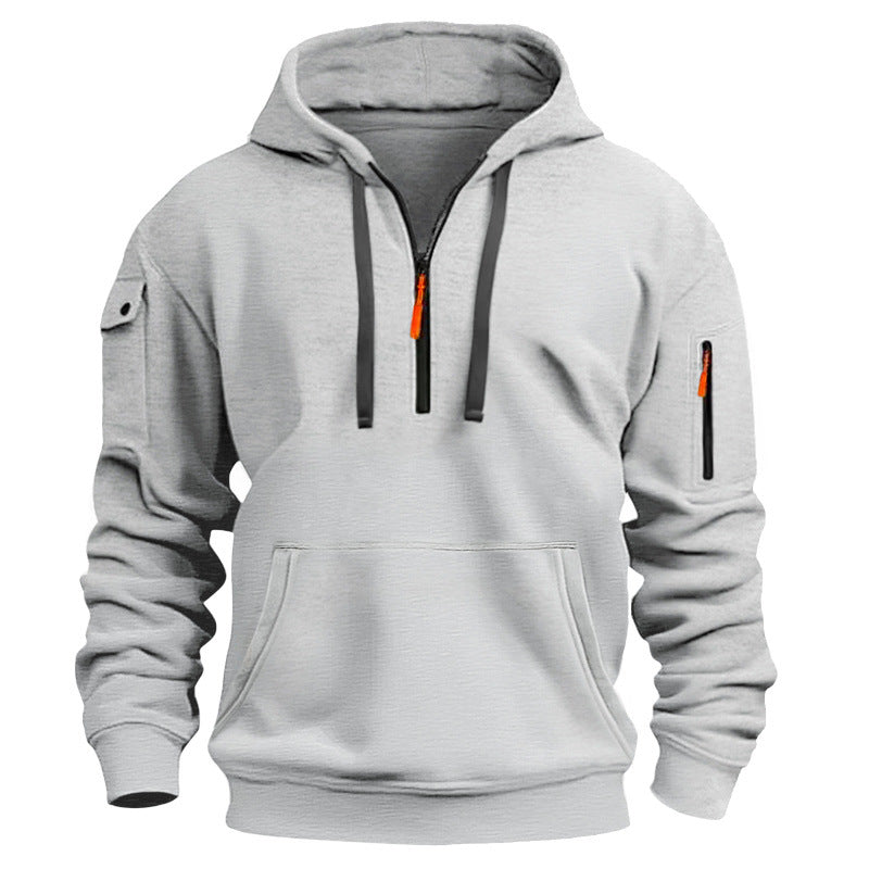 Men's hoodie with practical zipper and side pockets Chic and style