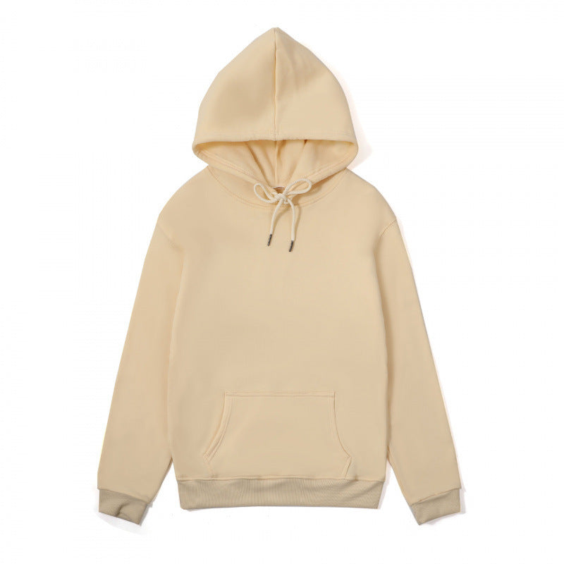 Women's hooded sweatshirt made of comfortable material with practical kangaroo pockets Lune London