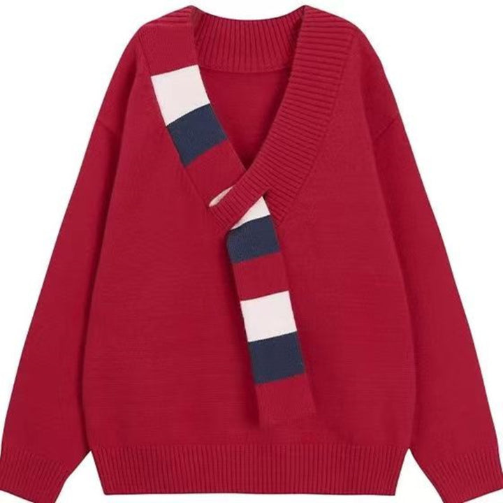 Casual women's sweater with textured V-neck and oversized fit Lune London