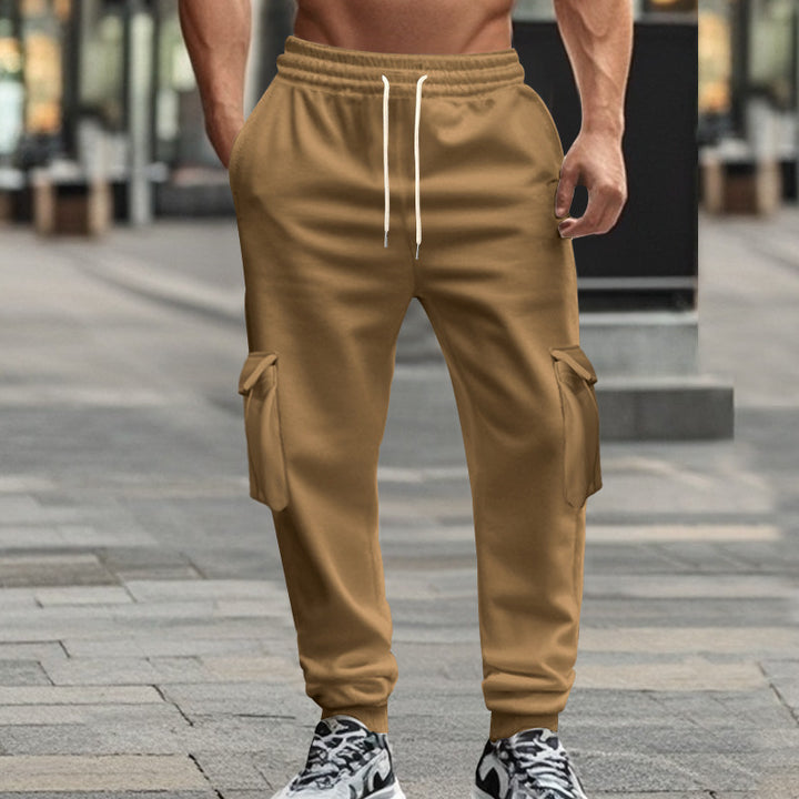 Cargo jogger pants for men with elastic waistband and practical pockets Lune London