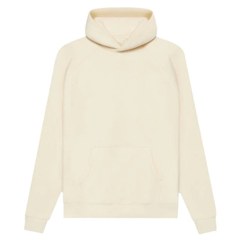 Stylish hoodie for men with practical kangaroo pocket and modern design Lune London