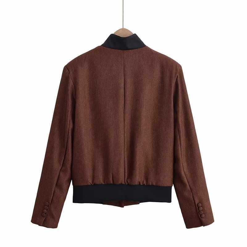 Lune London Fashionable women's blazer jacket with contrasting collar