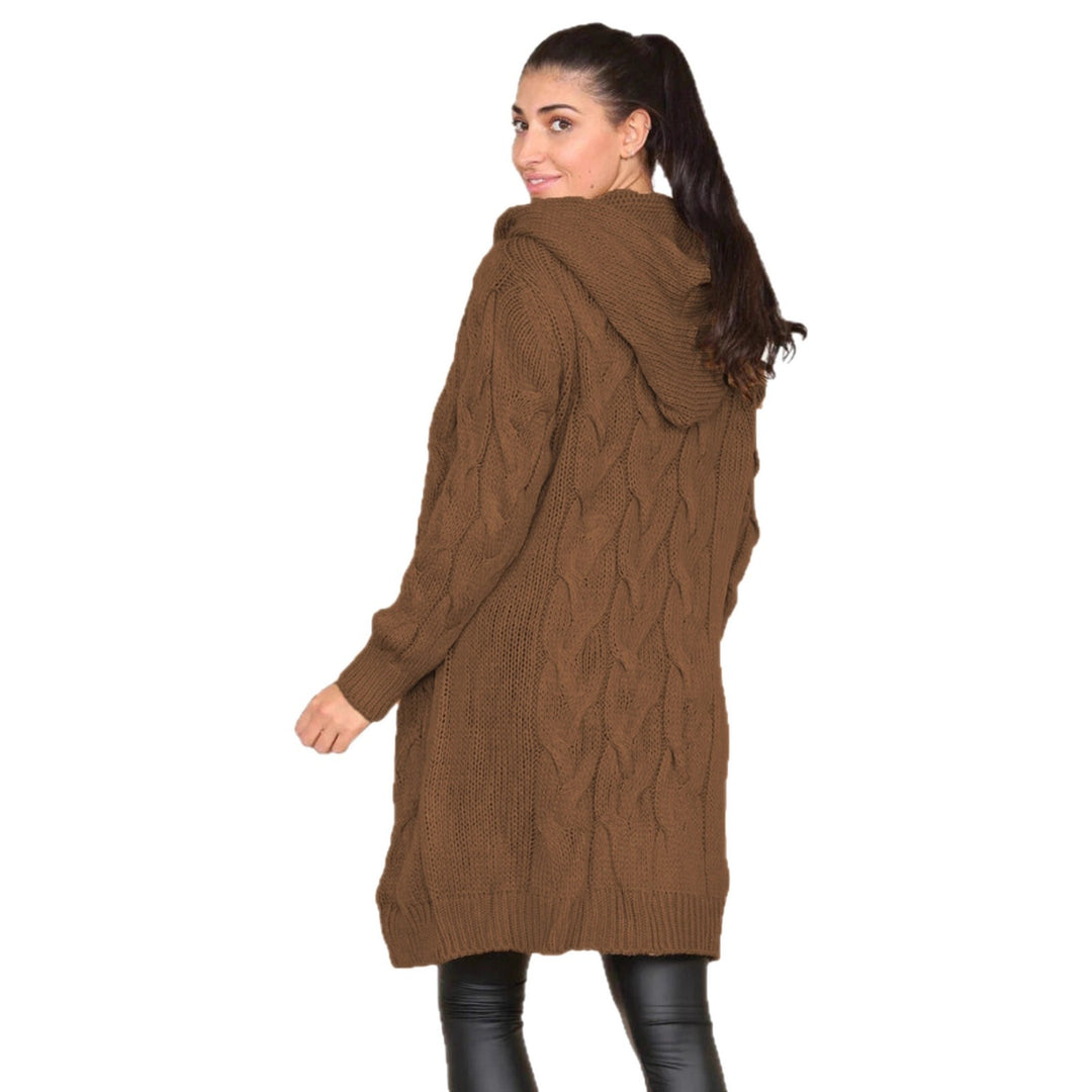 Women's knitted coat with hood and cable pattern Lune Londonl