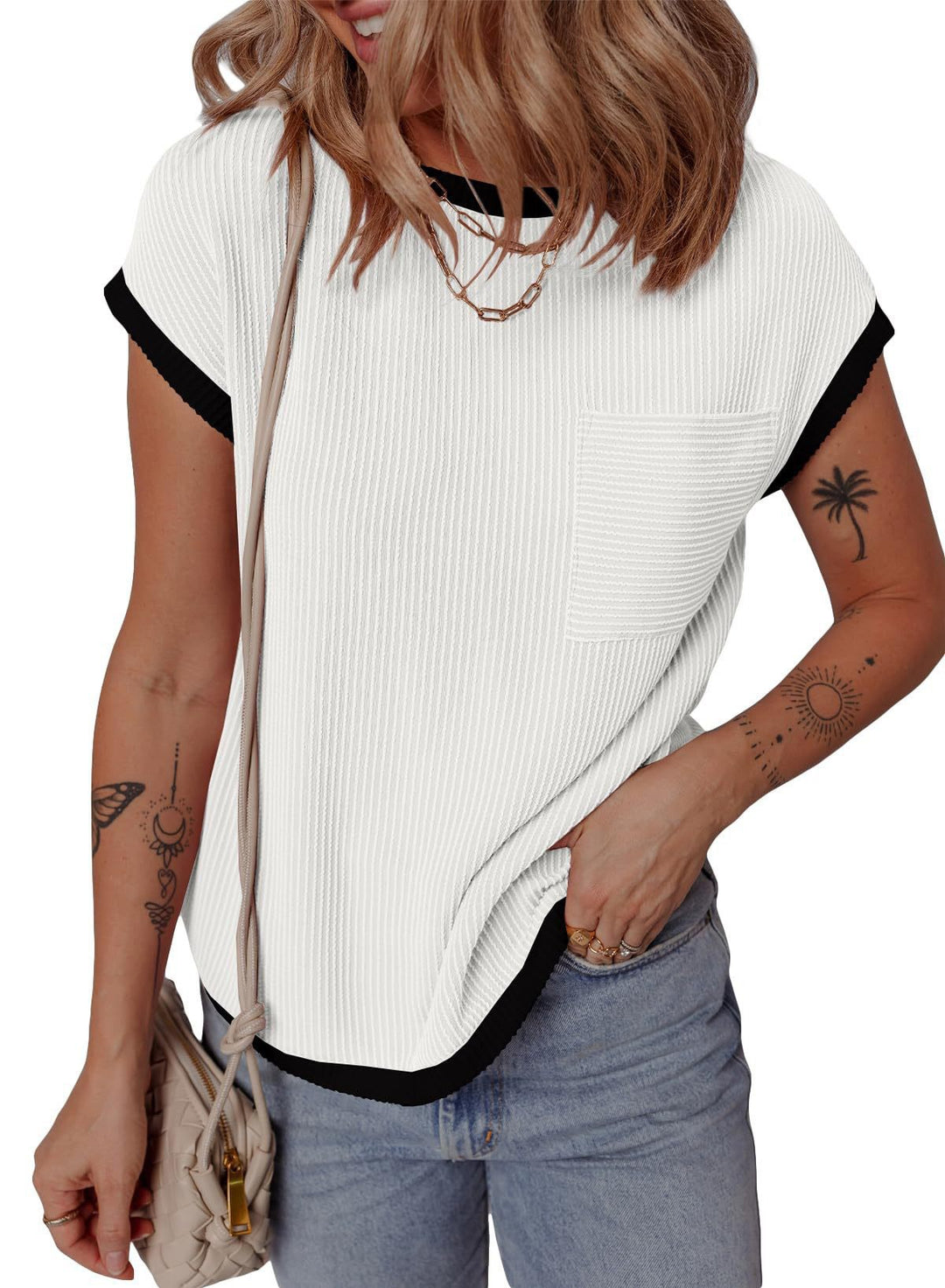 Boxy textured T-shirt for women with pocket Lune London