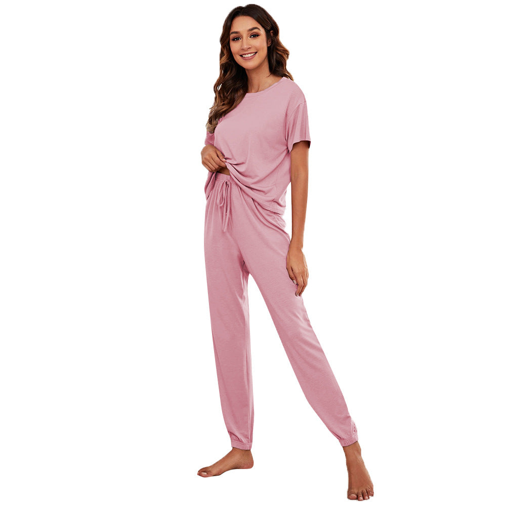 Ensemble de détente pour femmes avec un design de nœud à la mode et une coupe décontractée Chic & Stil