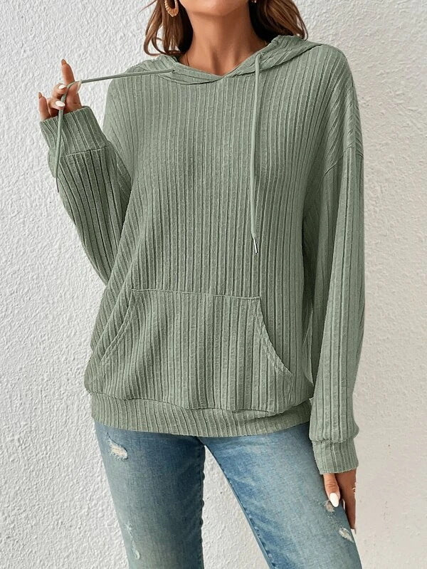 Comfortable women's hoodie with ribbed structure and practical kangaroo pocket Lune London