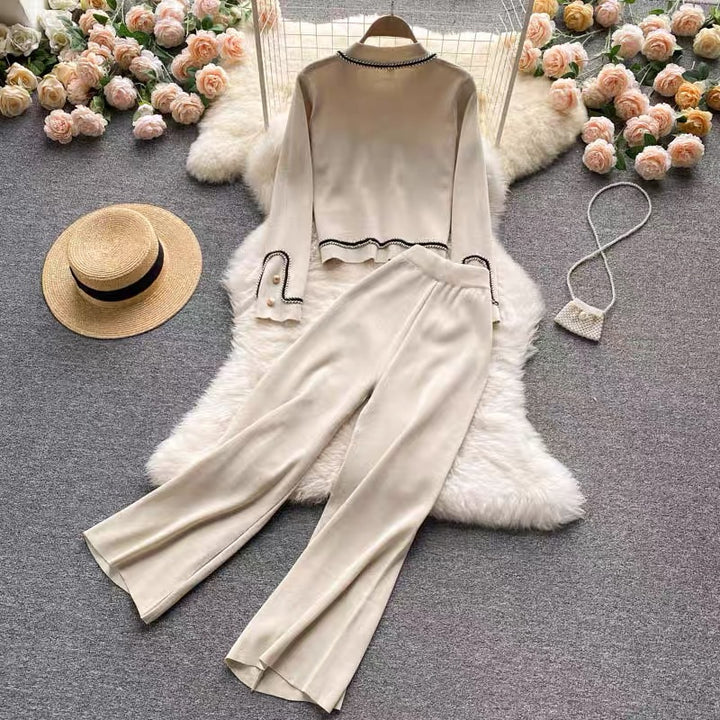 Elegant knitted loungewear set for women with beautiful button details and a wide leg Lune London