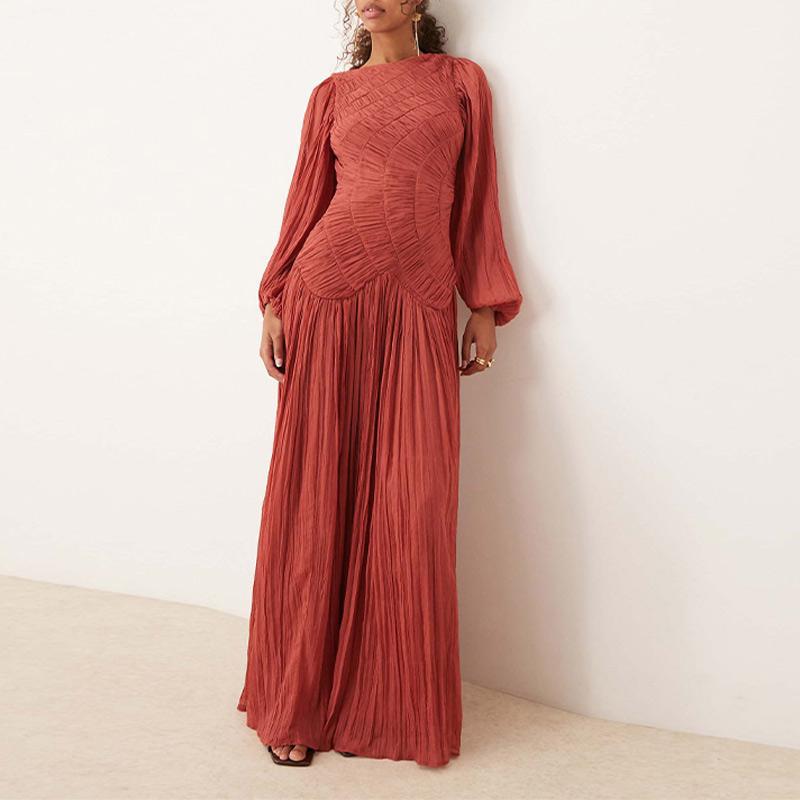 Maxi dress for women with refined pleats and elegant long sleeves Lune London