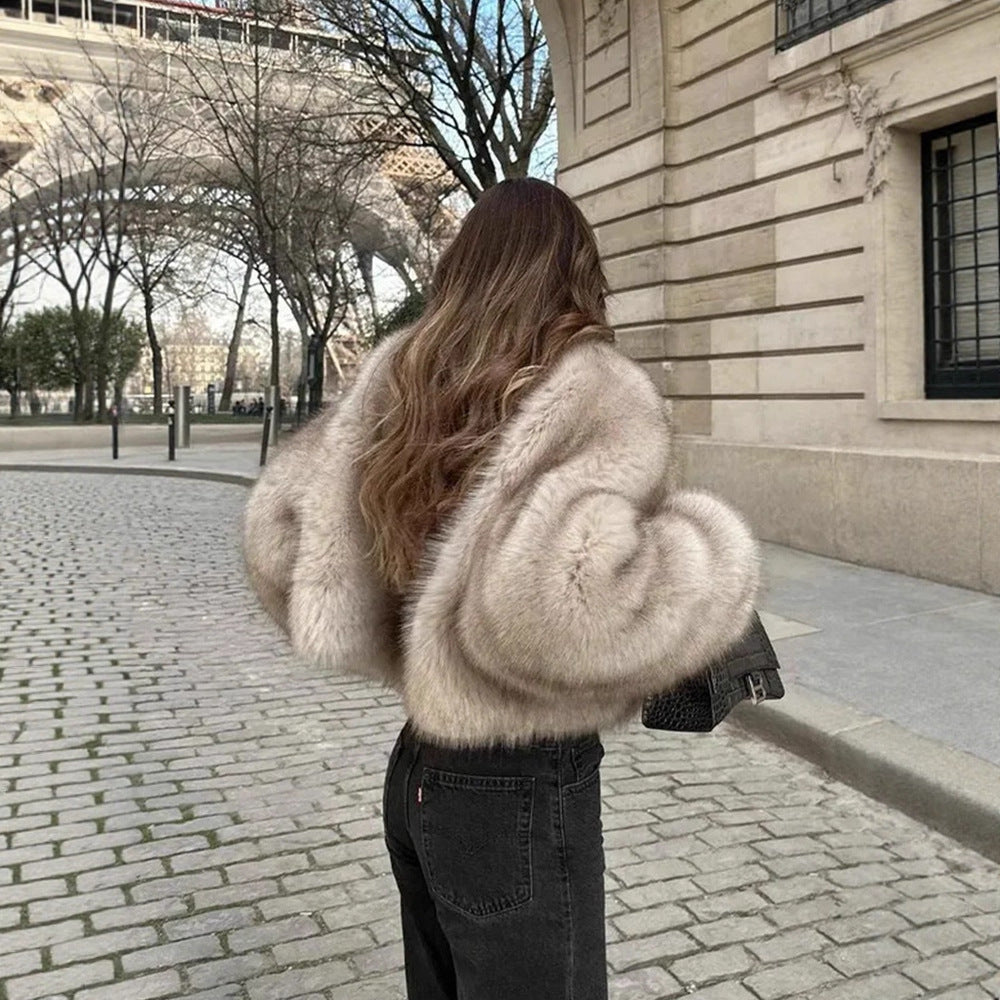 Ladies elegant and comfortable winter coat Lune London
