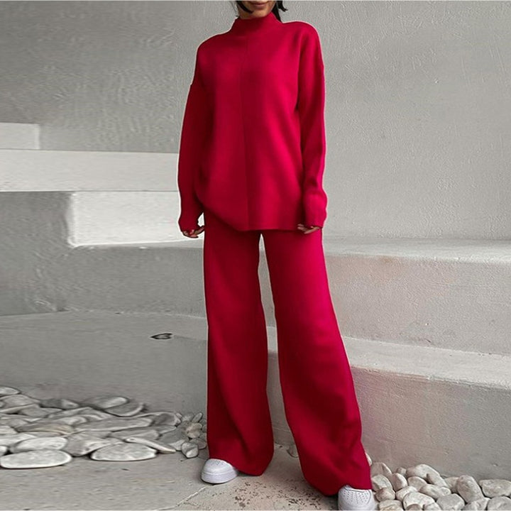 Casual knitted set for women with a loose fit and a high collar Lune London