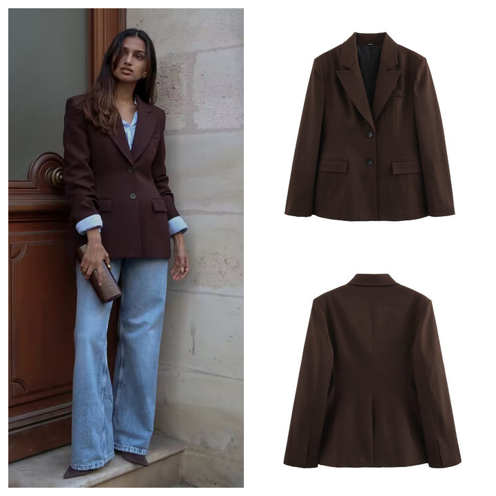 Elegant blazer jacket for women with structured design and practical pockets Lune London