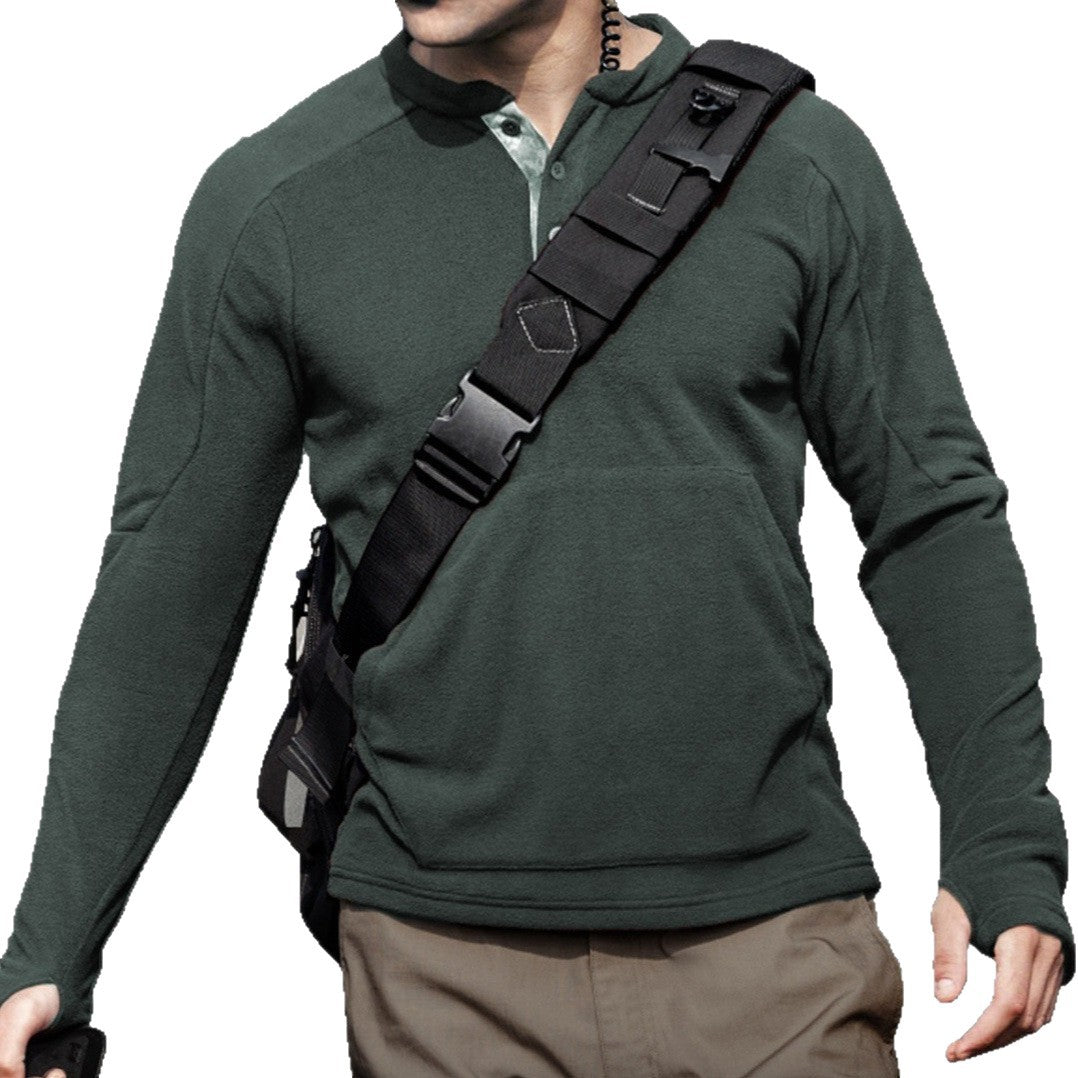Cozy fleece sweater for men with button placket Lune London