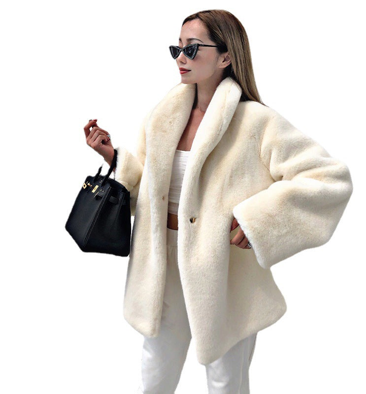 Ladies oversized plush jacket with wide collar Lune London