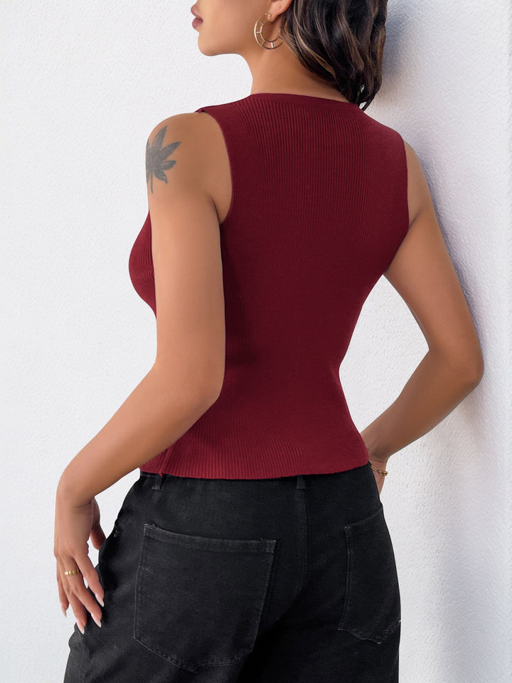 Woman Ribbed Button Cardigan Top Lune London