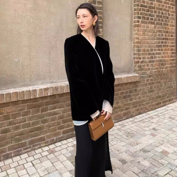 Manteau enveloppant élégant pour femmes en matériau de haute qualité Chic & Stil