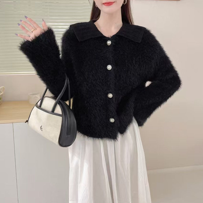 Ladies Plush Knit Jacket with Decorative Collar Lune London