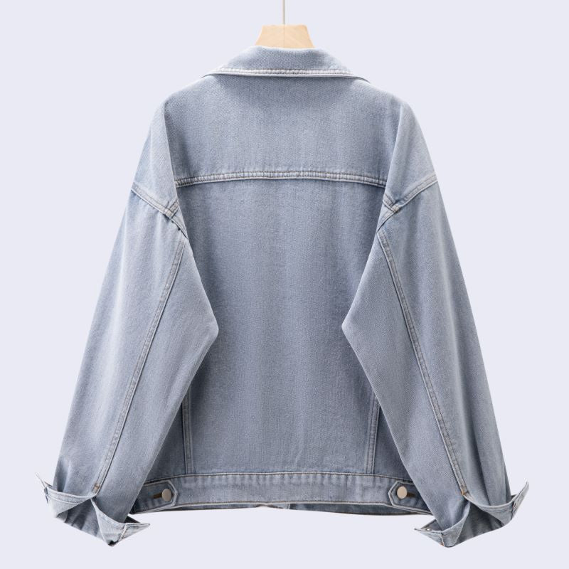 Veste en jean décontractée pour femmes dans une coupe oversize moderne avec poches poitrine Chic & Stil