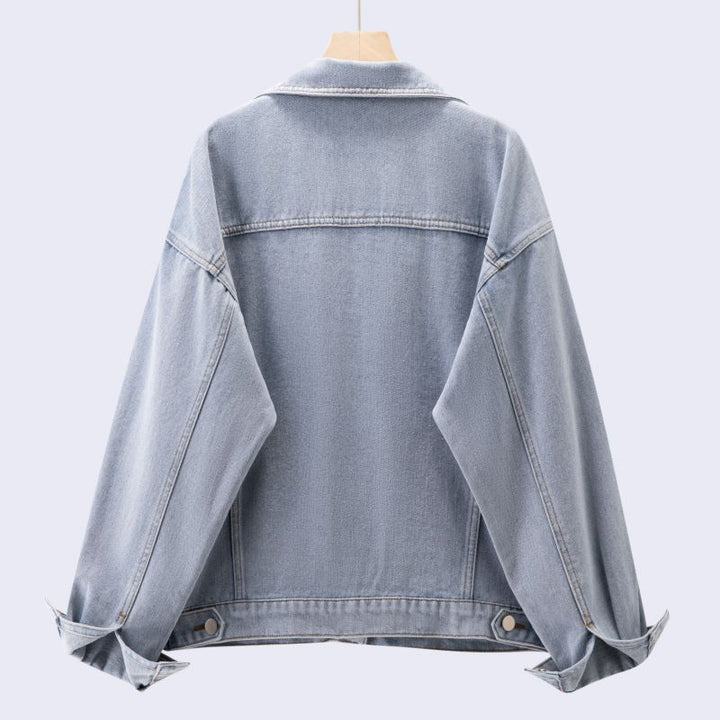 Veste en jean décontractée pour femmes dans une coupe oversize moderne avec poches poitrine Chic & Stil