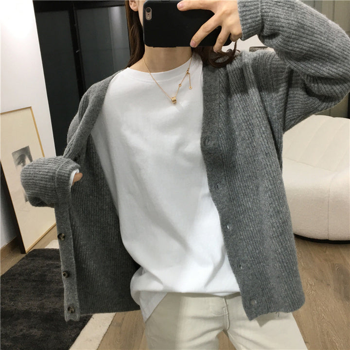Women's casual long sleeve shirt with round neckline Chic & Stil